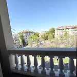 Sea Garden Luxury Free Parking Apartment