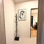 Sea Garden Luxury Free Parking Apartment