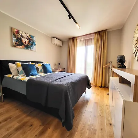 Apartment Sea Garden Luxury Free Parking