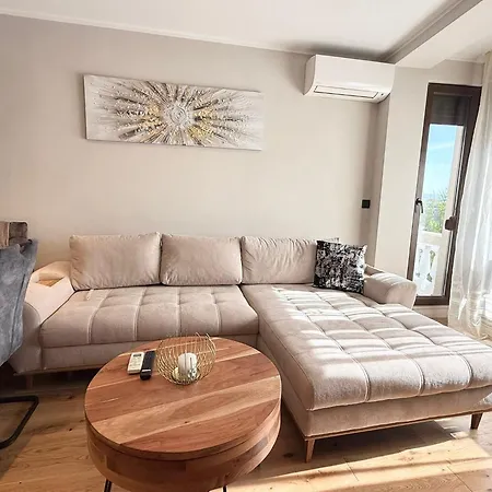 아파트 Sea Garden Luxury Appartments